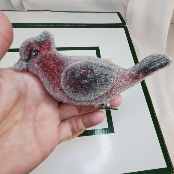 Vintage Frosted Cardinal & Pinecone Clip-On Christmas light covers Set Of 18 - Picture 9 of 13